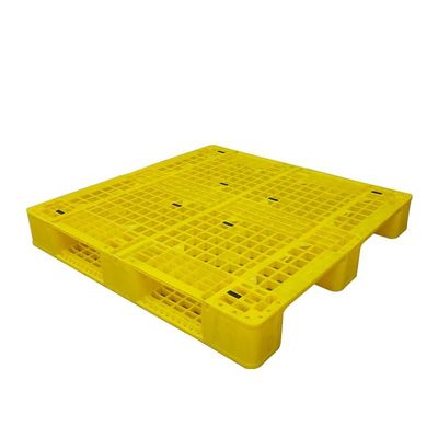 黄色いプラスチック パレット110x110cmプラスチック貯蔵パレット ヨーロッパの様式