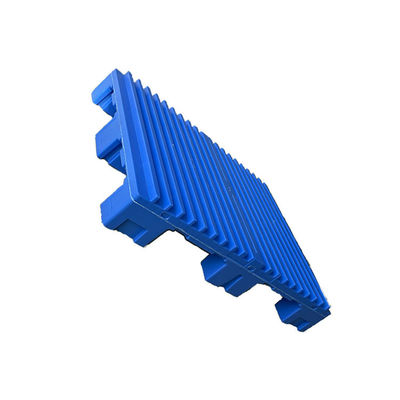 HDPE 1060x750 Rackable両面プラスチック パレット4000Kg兵站学